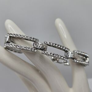 ✨2/$10✨ Greek Key Link Silver-tone Cubic Zirconia Party Goddess Bracelet